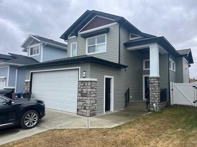 Picture of 16 Cole Way , Sylvan Lake Real Estate Listing