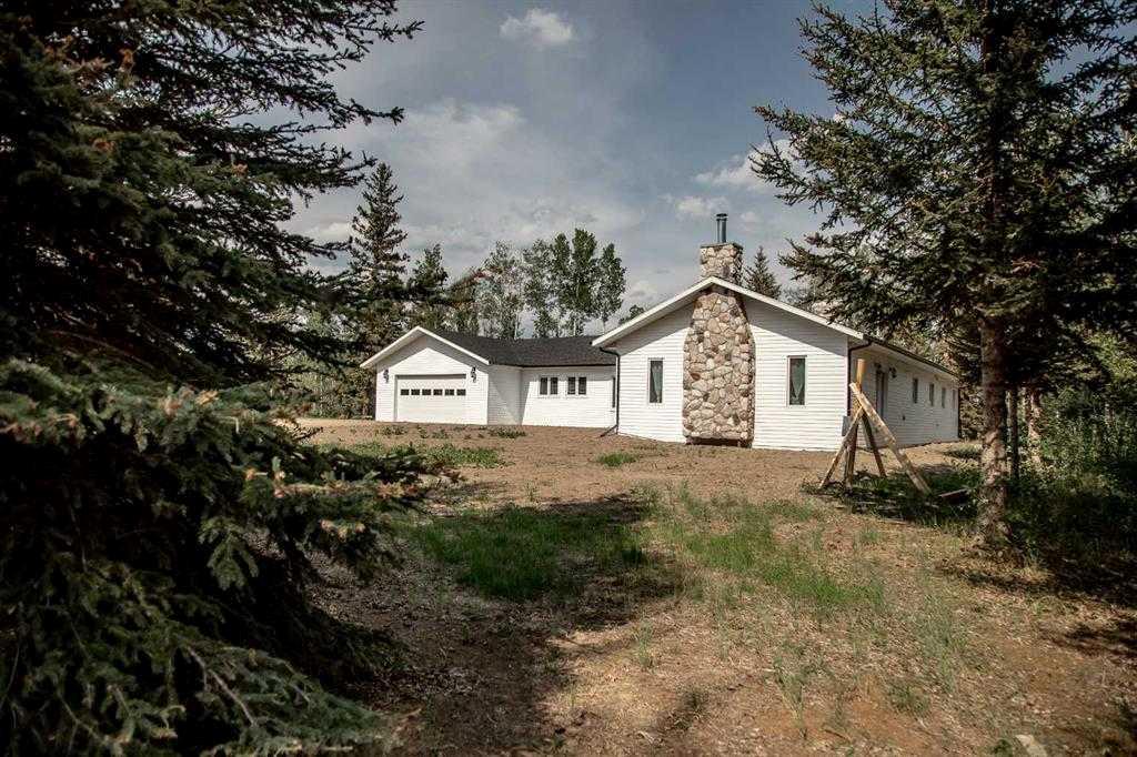 Picture of 110101 Range Road 180  , Rural Mackenzie County Real Estate Listing