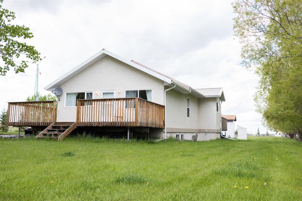 Picture of 812 Homeseekers Avenue , Rural Cardston County Real Estate Listing