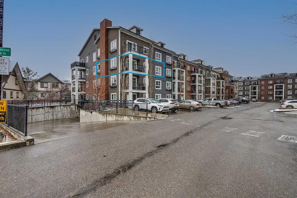 Picture of 5307, 279 Copperpond Common SE, Calgary Real Estate Listing