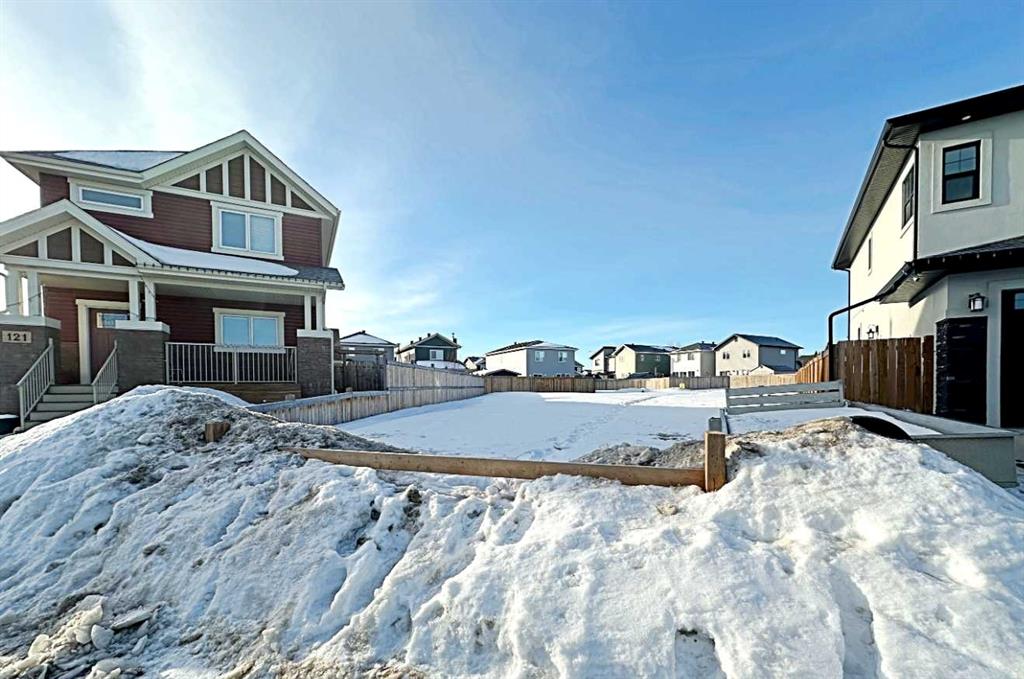 Picture of 119 Airmont Court , Fort McMurray Real Estate Listing