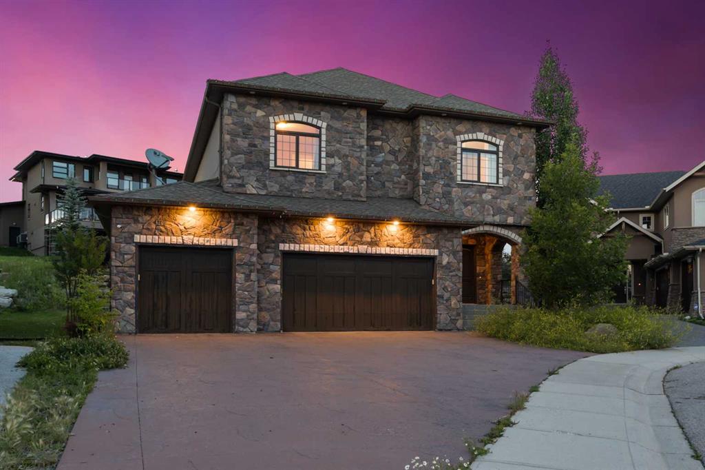 Picture of 24 Fortress Court SW, Calgary Real Estate Listing