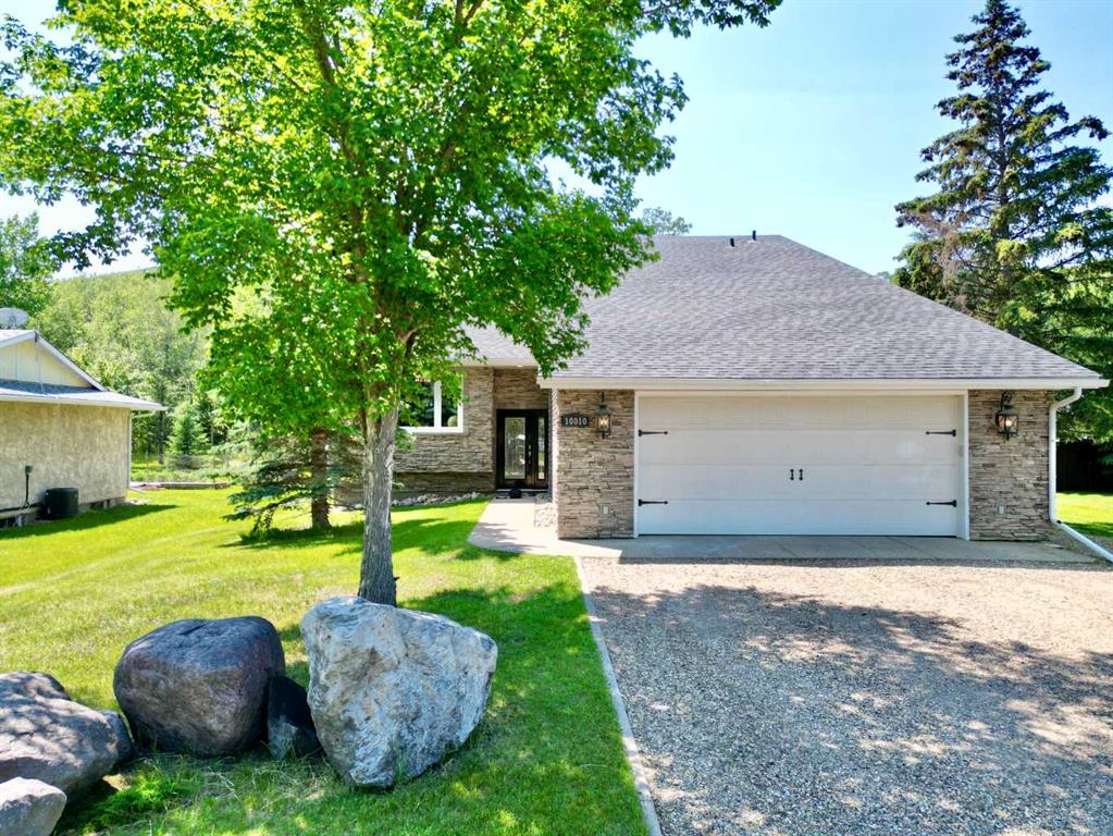 Picture of 10010 88 Street , Peace River Real Estate Listing