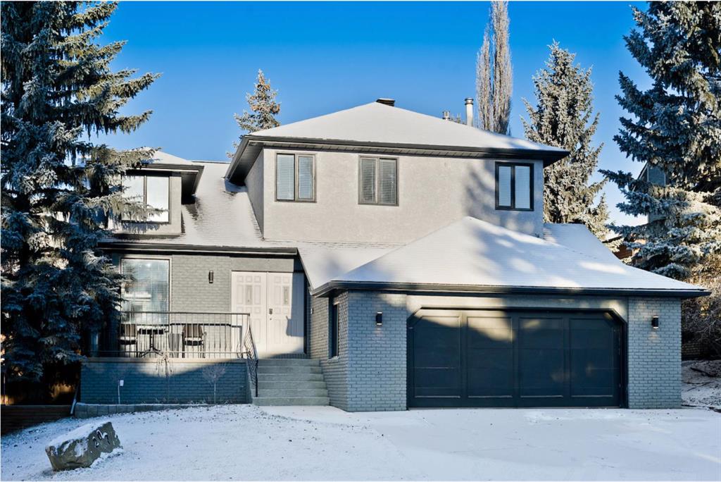 Picture of 207 Hawkview Manor Circle NW, Calgary Real Estate Listing