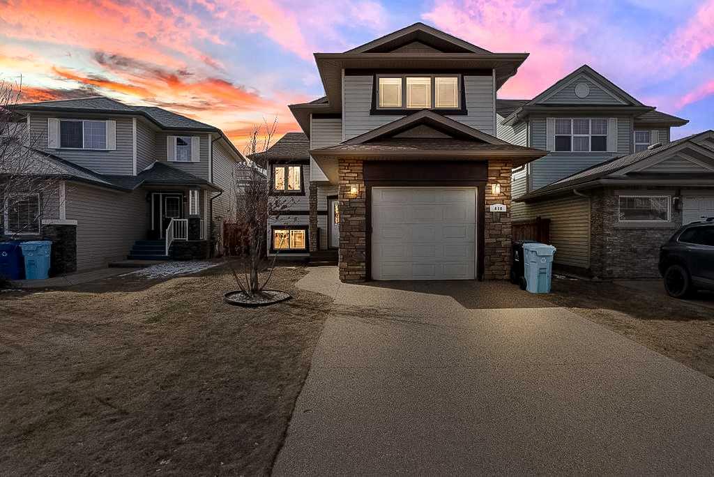 Picture of 410 Grosbeak Way , Fort McMurray Real Estate Listing