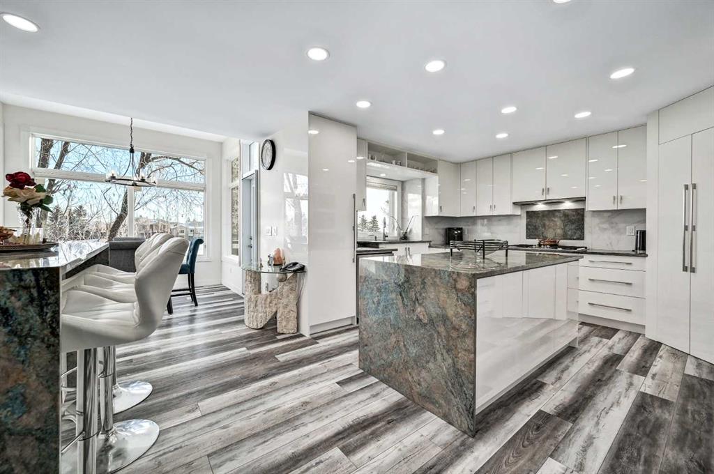 Picture of 7075 Christie Briar Manor SW, Calgary Real Estate Listing
