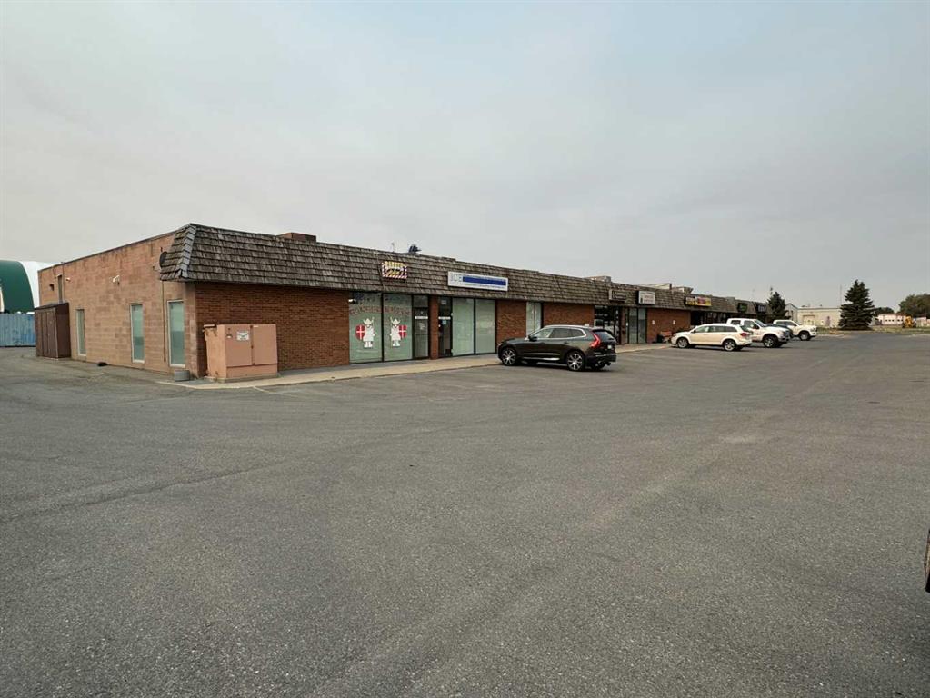Picture of 2802 5 Avenue N, Lethbridge Real Estate Listing