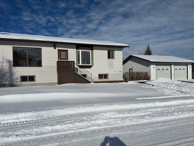 Picture of 12933 17 Avenue , Blairmore Real Estate Listing