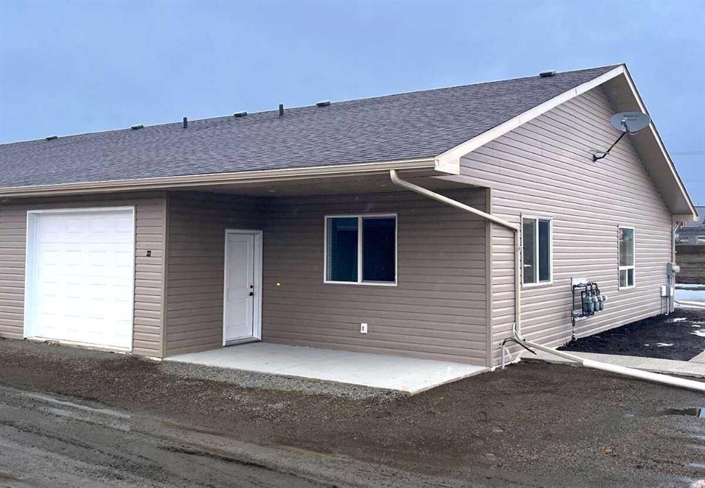 Picture of 32, 200 Legacy Lane , Rimbey Real Estate Listing