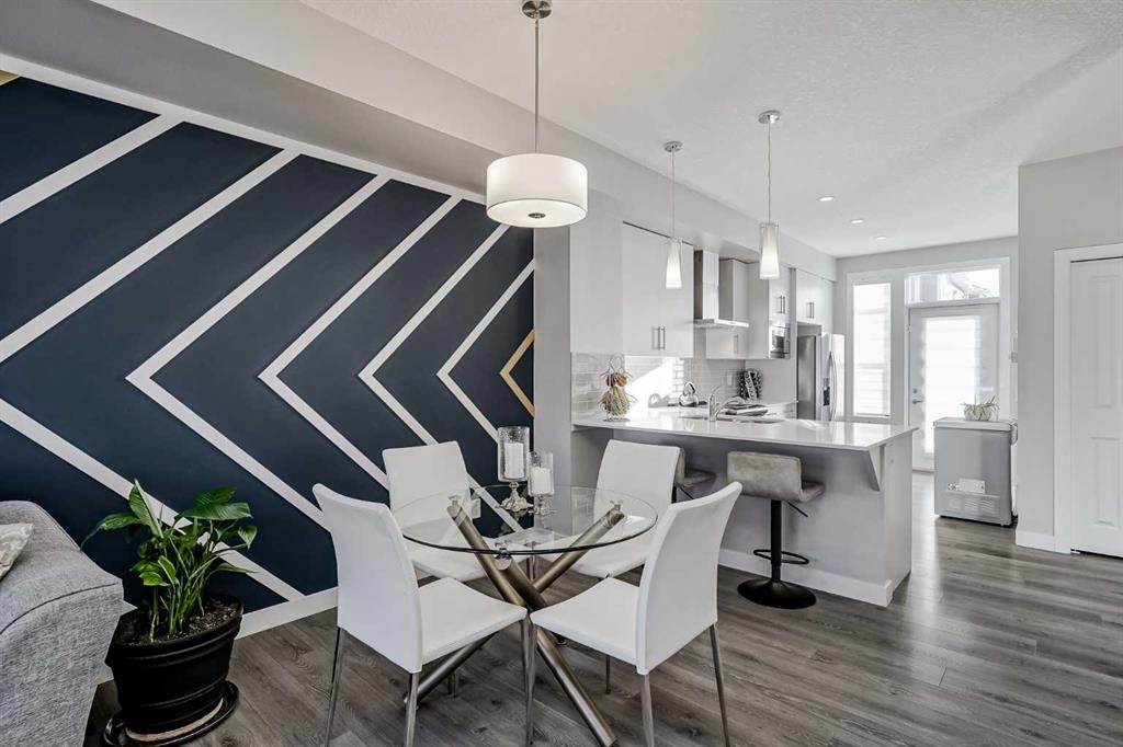 Picture of 245 Legacy Common SE, Calgary Real Estate Listing