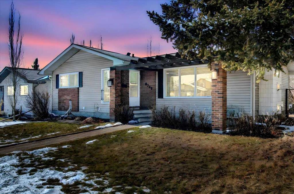 Picture of 6219 72 Street NW, Calgary Real Estate Listing