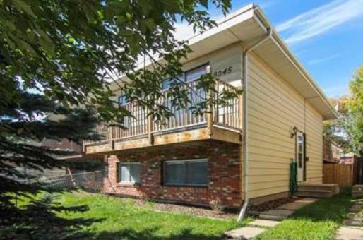 Picture of 8045 25 Street SE, Calgary Real Estate Listing