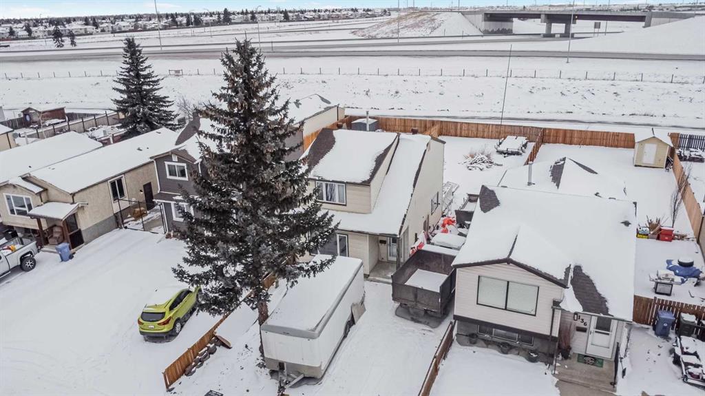 Picture of 132 Abingdon Way NE, Calgary Real Estate Listing