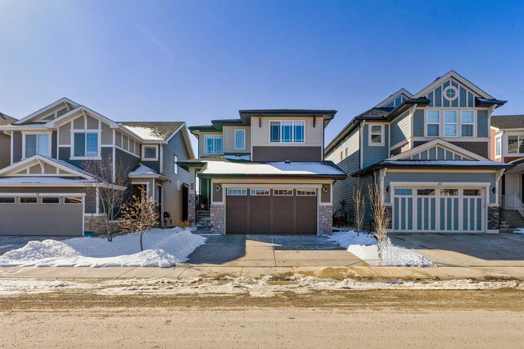 Picture of 19 Sundown Crescent , Cochrane Real Estate Listing