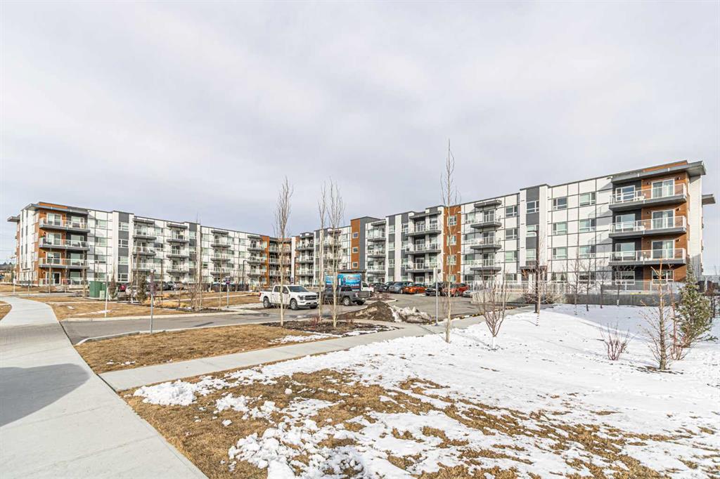 Picture of 203, 360 Harvest Hills Way NE, Calgary Real Estate Listing