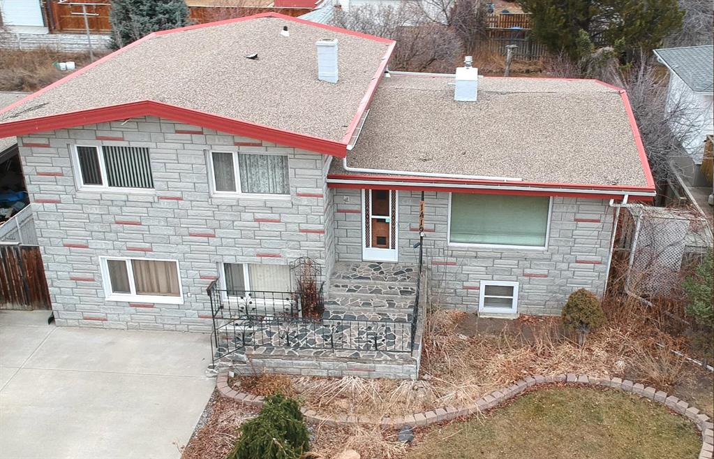 Picture of 1419 12 Avenue N, Lethbridge Real Estate Listing