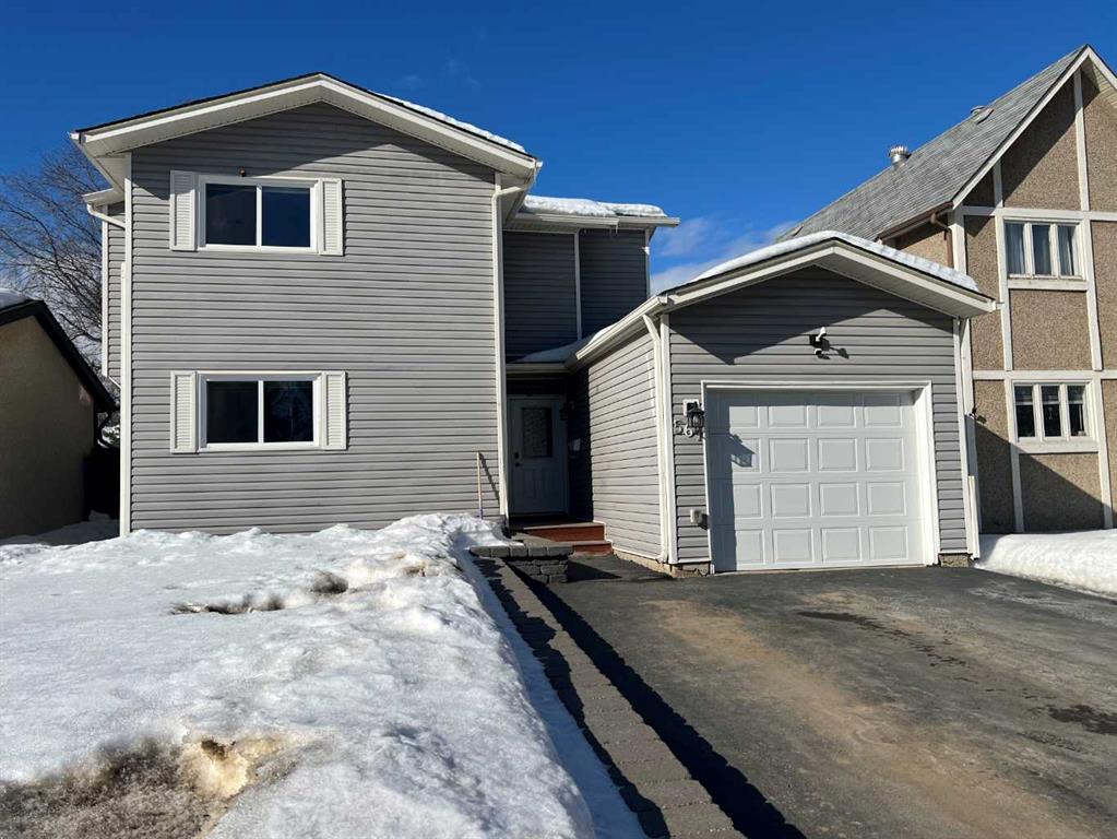 Picture of 561 Timberline Drive , Fort McMurray Real Estate Listing