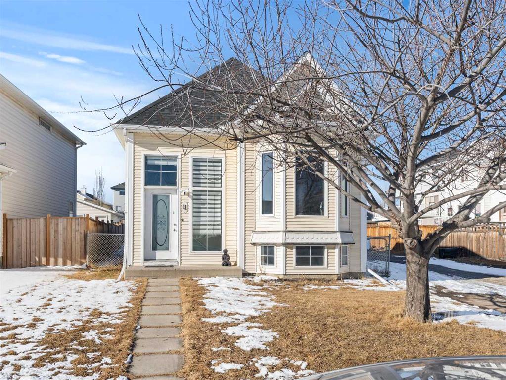 Picture of 11 Hidden Crescent NW, Calgary Real Estate Listing