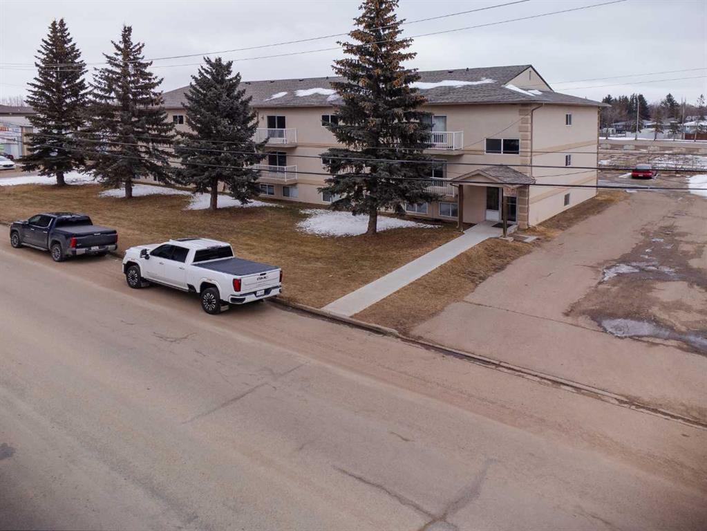 Picture of 101-306, 5415 54 Street , Ponoka Real Estate Listing