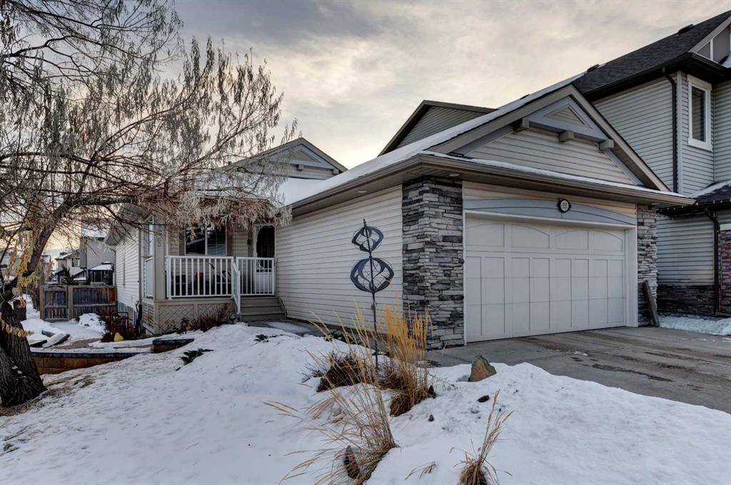 Picture of 355 New Brighton Place SE, Calgary Real Estate Listing