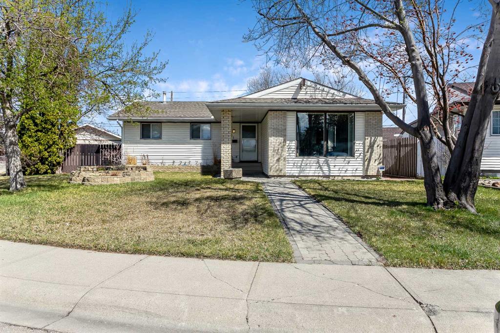Picture of 4971 Marcombe Road NE, Calgary Real Estate Listing