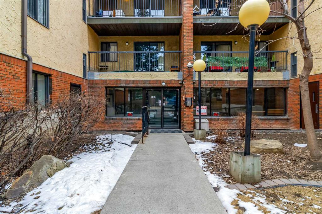 Picture of 312, 1919 36 Street SW, Calgary Real Estate Listing