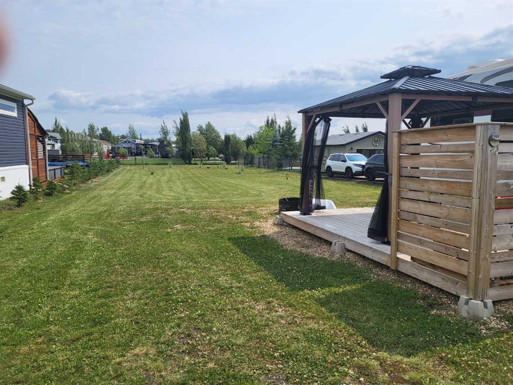 Picture of 63B, 10032 Township Road 422  , Rural Ponoka County Real Estate Listing