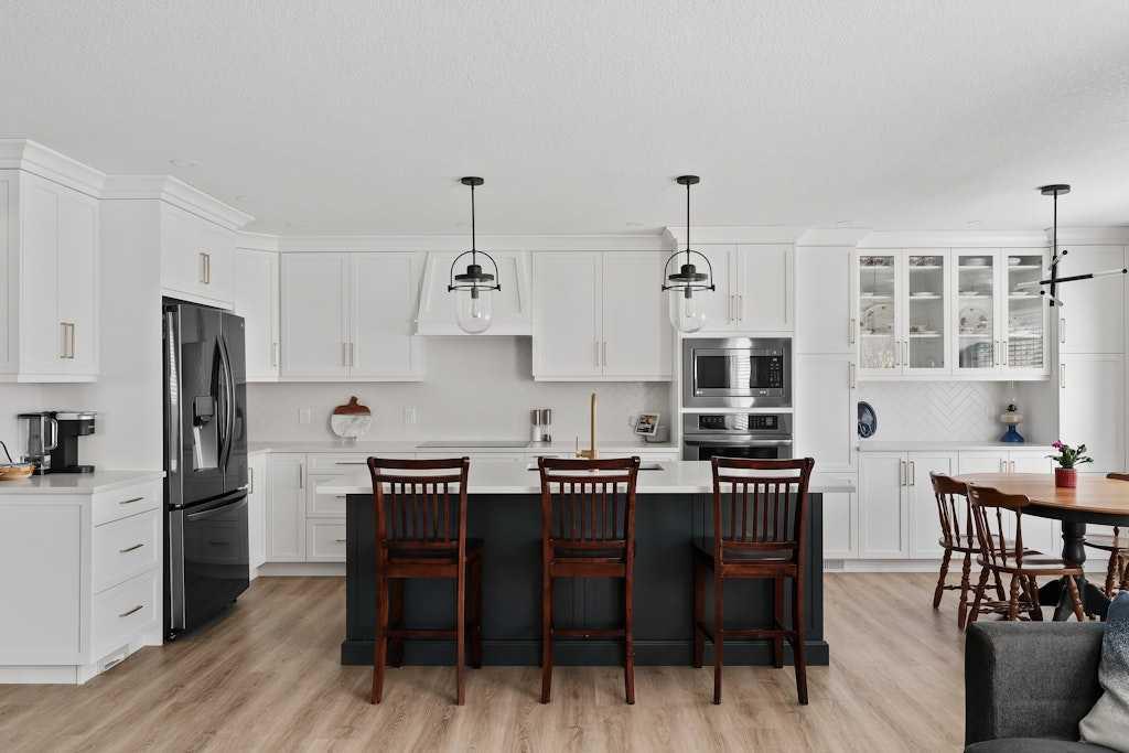 Picture of 69 Chapalina Manor SE, Calgary Real Estate Listing