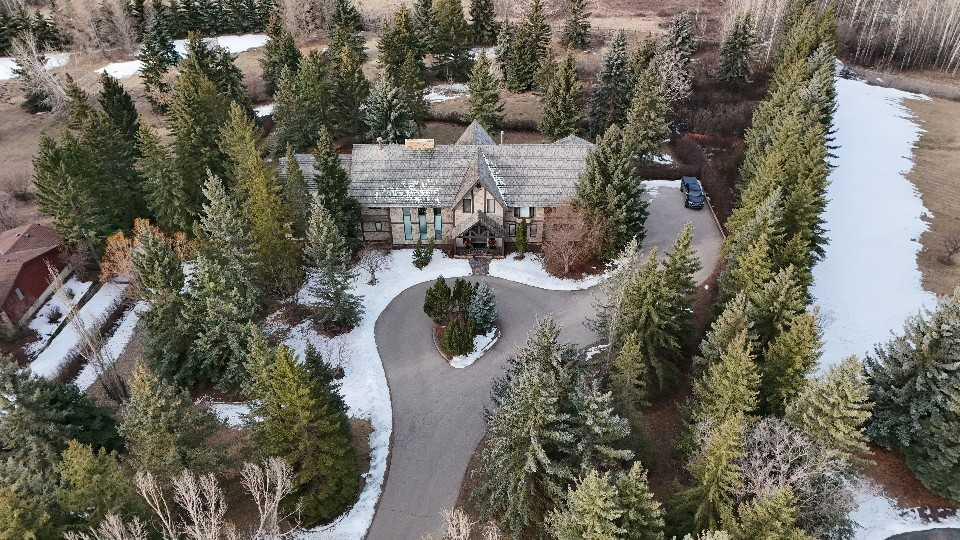 Picture of 166 Blueridge Rise , Rural Rocky View County Real Estate Listing