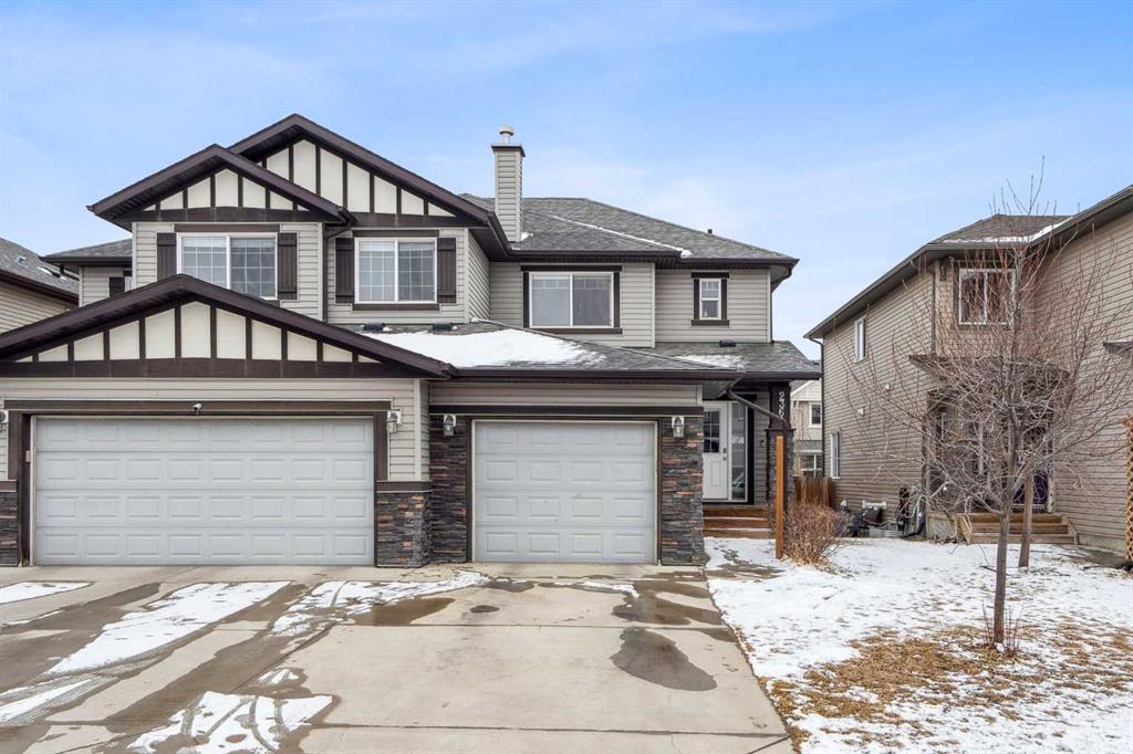 Picture of 2361 Baywater Crescent SW, Airdrie Real Estate Listing