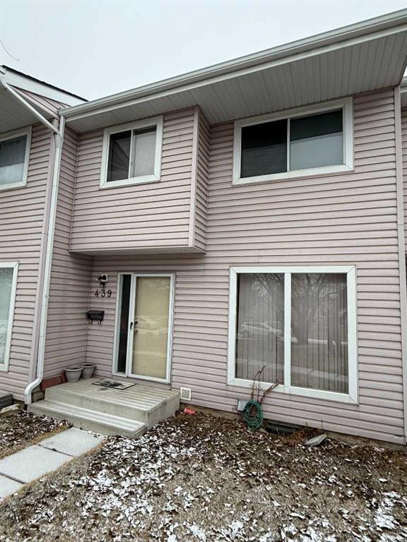 Picture of 439 40 Street NE, Calgary Real Estate Listing