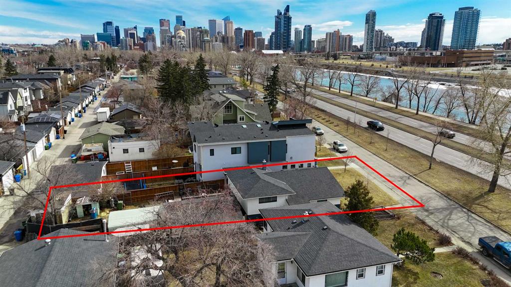 Picture of 1914 Westmount Boulevard NW, Calgary Real Estate Listing