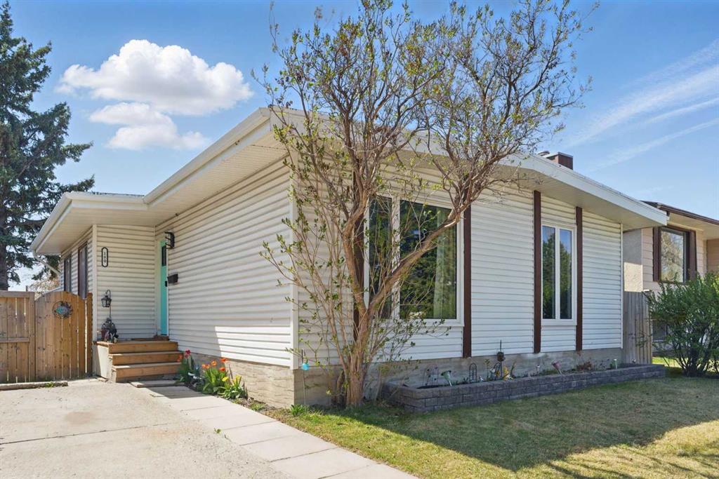Picture of 180 huntington Green NE, Calgary Real Estate Listing
