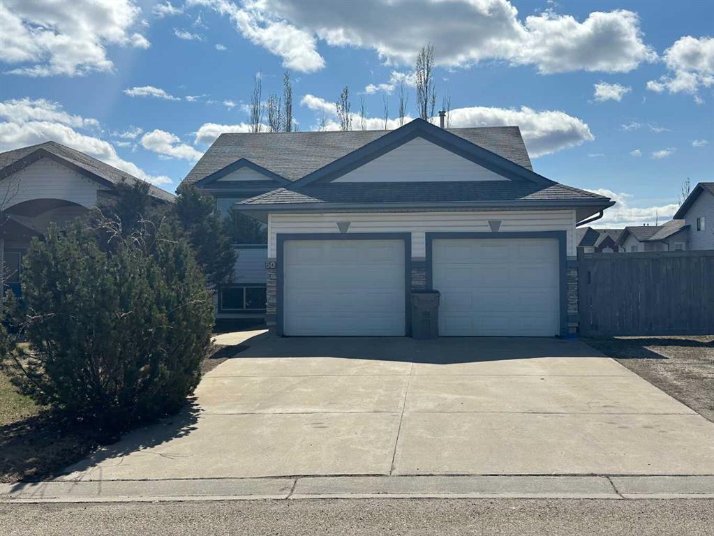 Picture of 50 Pinnacle Crescent , Grande Prairie Real Estate Listing