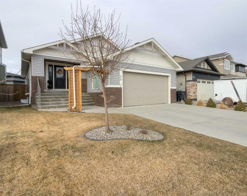 Picture of 72 Riverhurst Cove W, Lethbridge Real Estate Listing