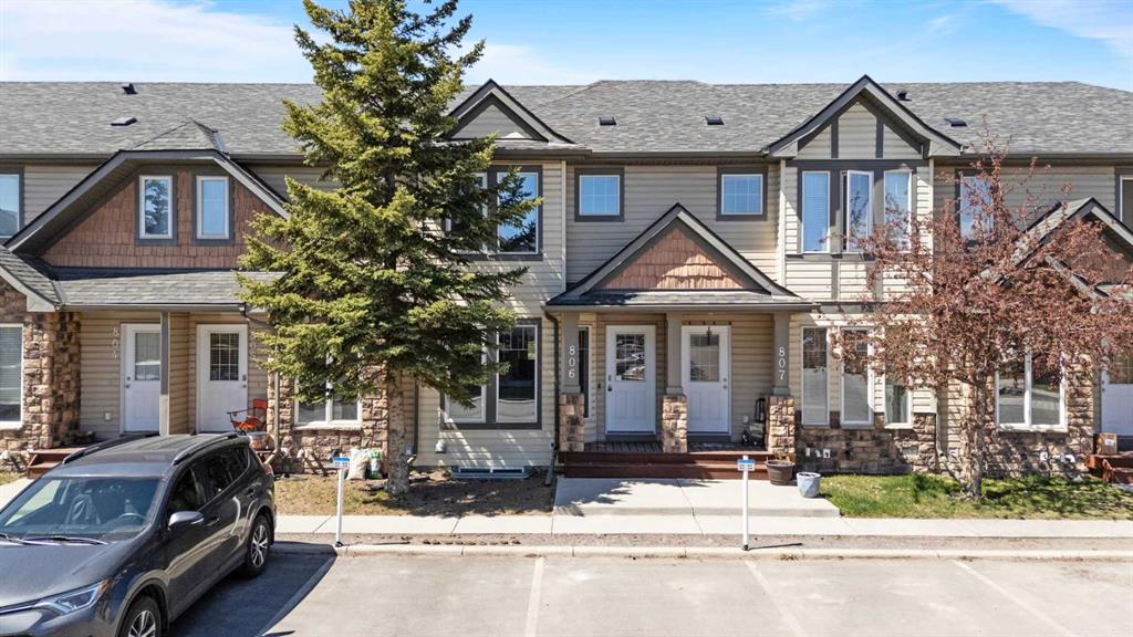 Picture of 806, 2445 Kingsland Road SE, Airdrie Real Estate Listing