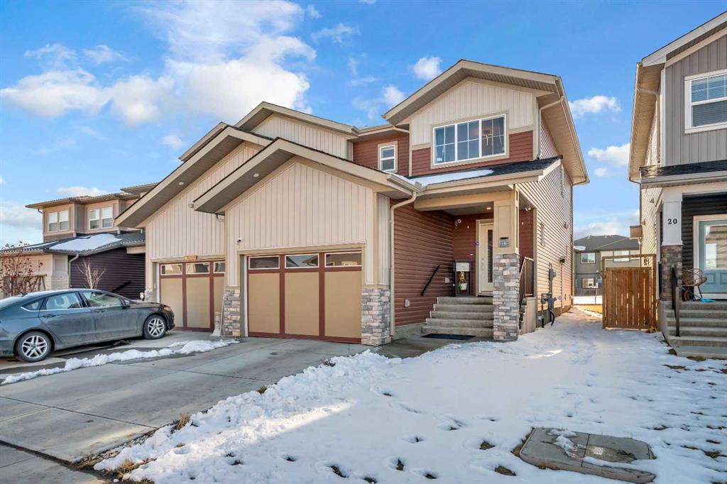 Picture of 16 Midtown Close SW, Airdrie Real Estate Listing