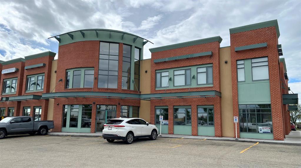Picture of 207, 10605 West Side Drive , Grande Prairie Real Estate Listing