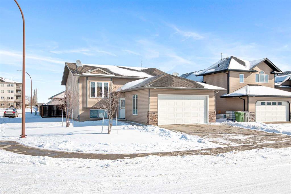 Picture of 6818 41 Street , Lloydminster Real Estate Listing