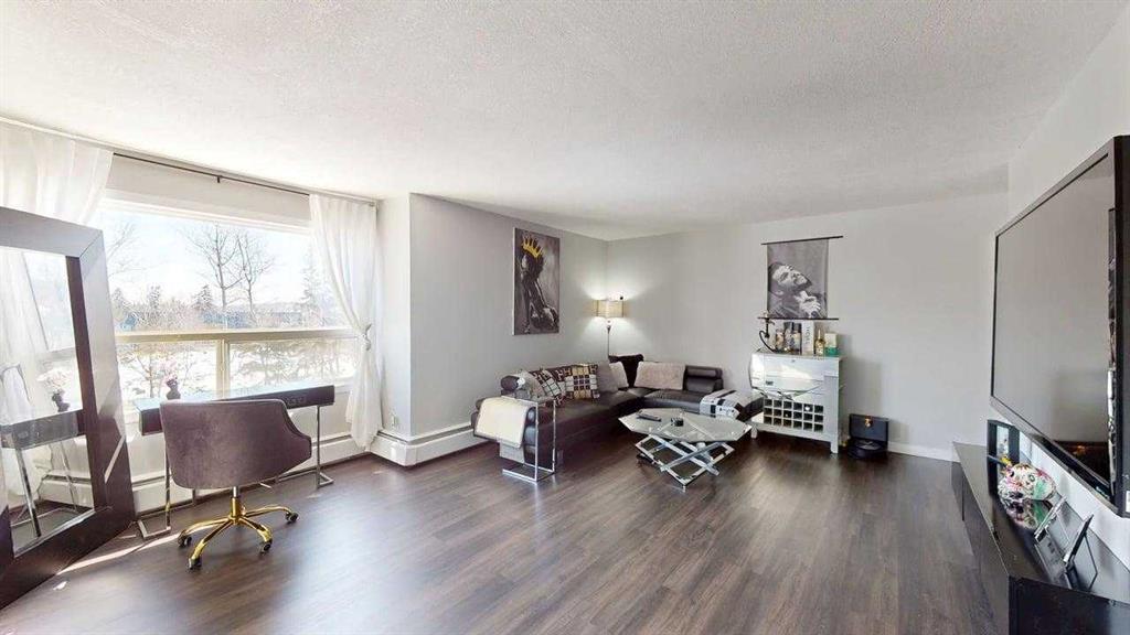 Picture of 410, 111 Charles Avenue , Fort McMurray Real Estate Listing
