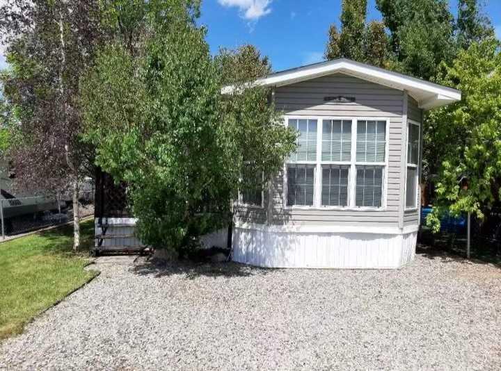 Picture of 155 Cormorant Crescent , Rural Vulcan County Real Estate Listing