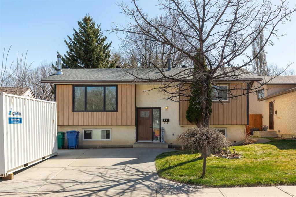 Picture of 37 Iroquois Crescent W, Lethbridge Real Estate Listing