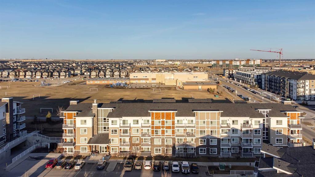 Picture of 7108, 302 Skyview Ranch Drive NE, Calgary Real Estate Listing