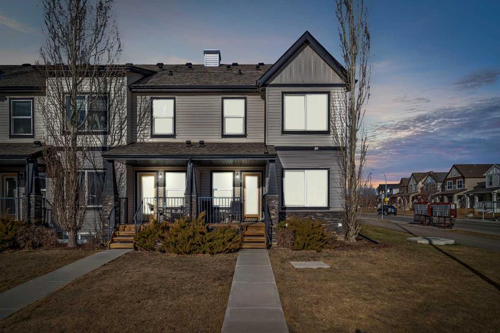 Picture of 3 Copperpond Landing SE, Calgary Real Estate Listing