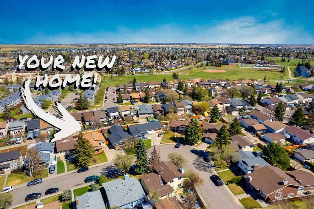 Picture of 124 Templeridge Close NE, Calgary Real Estate Listing