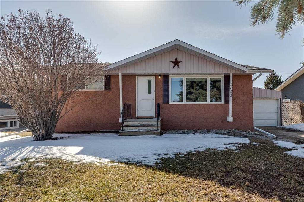 Picture of 5623 48 AvenueCrescent , Ponoka Real Estate Listing