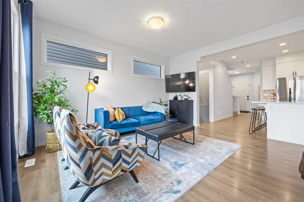 Picture of 36 Seton Gardens SE, Calgary Real Estate Listing