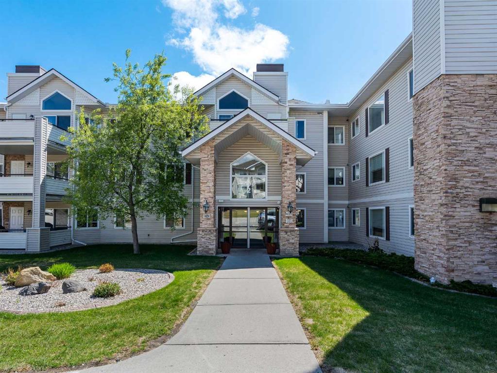 Picture of 2301, 7451 Springbank Boulevard SW, Calgary Real Estate Listing