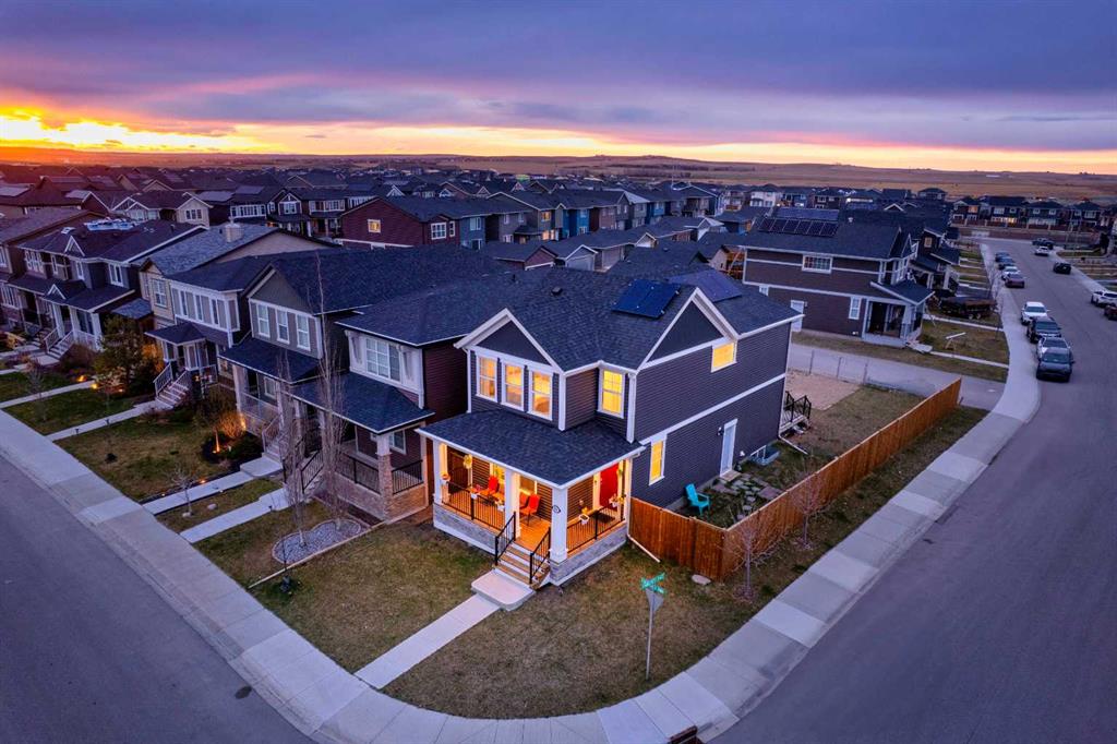 Picture of 144 Evanscrest Park NW, Calgary Real Estate Listing