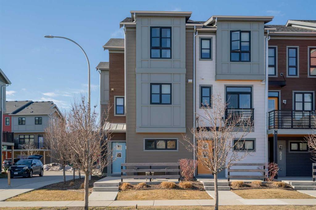 Picture of 960 Walden Drive SE, Calgary Real Estate Listing
